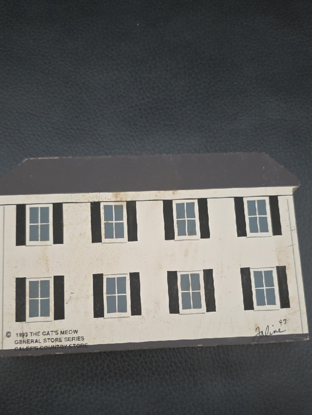 The Cat's Meow Hand-Painted Old Town Village Shop Set - Picture 6 of 8